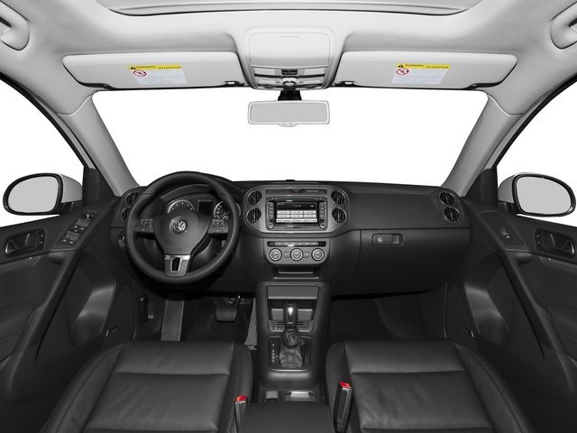 Used 2016  Volkswagen  image 4