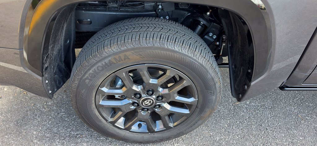 Used 2026 Magnetic Gray Metallic Toyota Platinum image 8