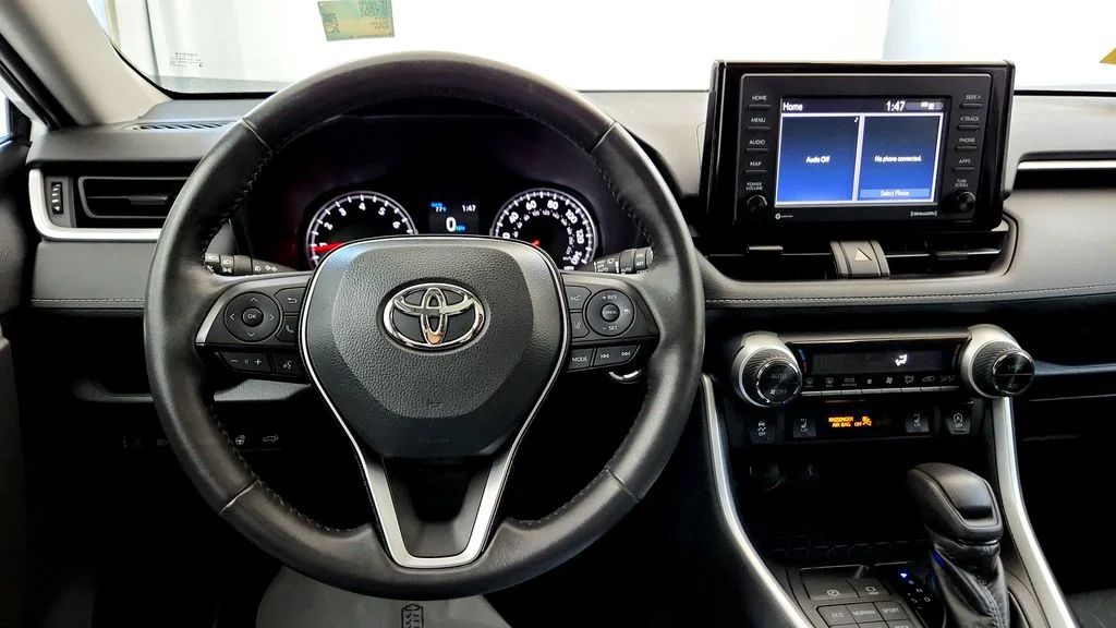Certified Used 2021 White Toyota XLE image 28