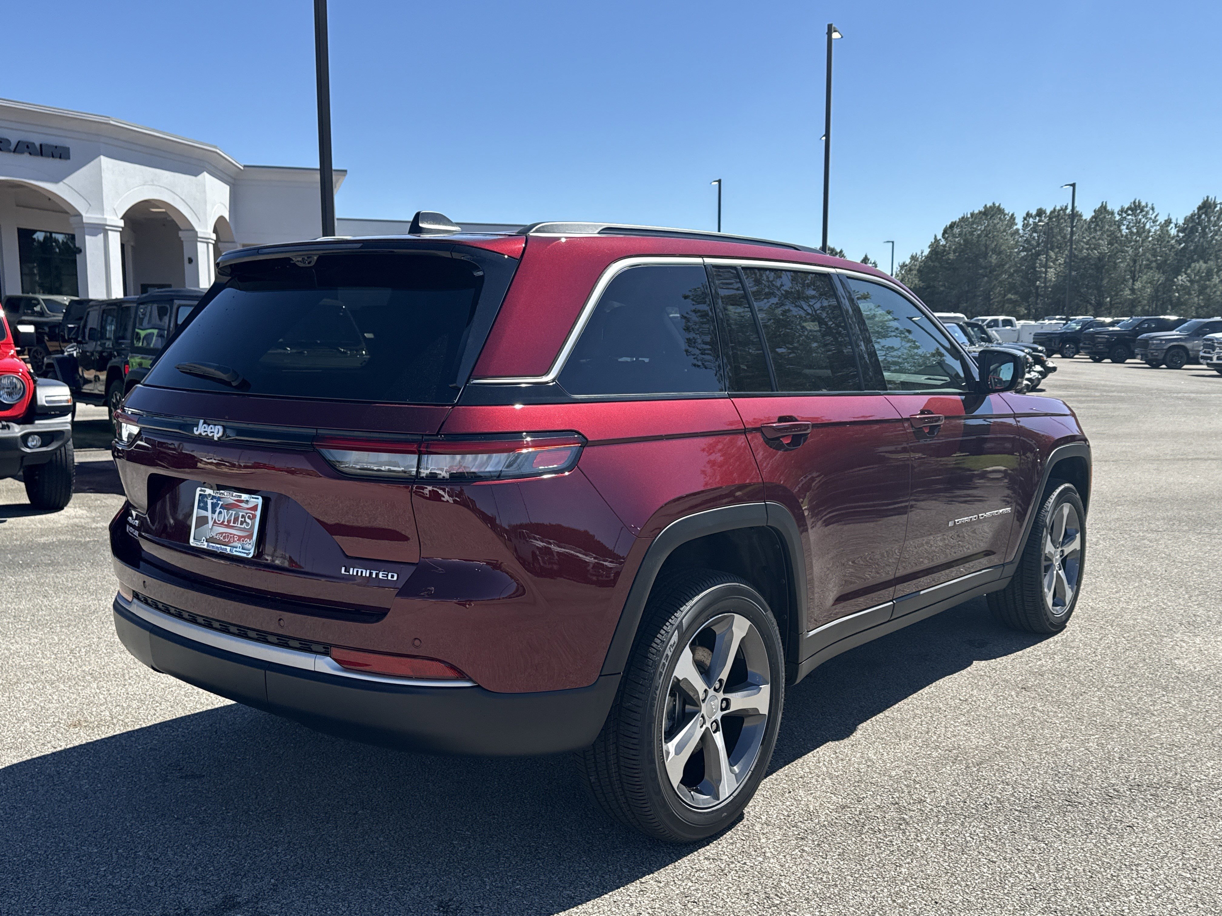 New 2026 Velvet Red Pearlcoat Jeep Limited image 7