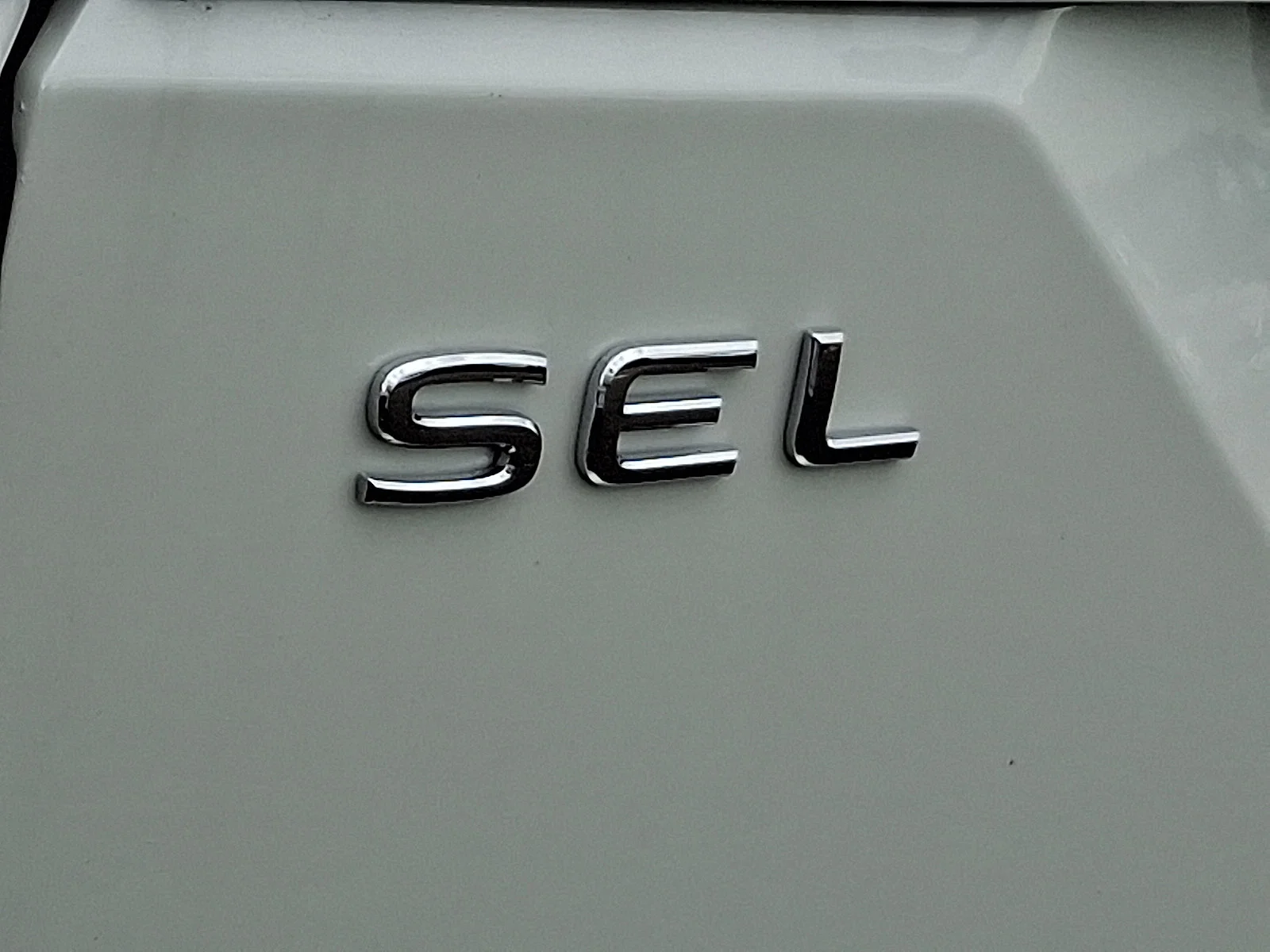 New 2026 Opal White Pearl Volkswagen 2.0T SEL image 21