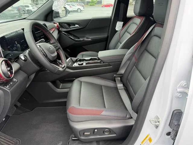 New 2026 Polar White Tricoat Chevrolet RS image 10