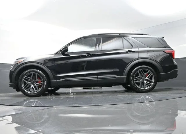 Used 2025 Black Ford ST-Line image 34