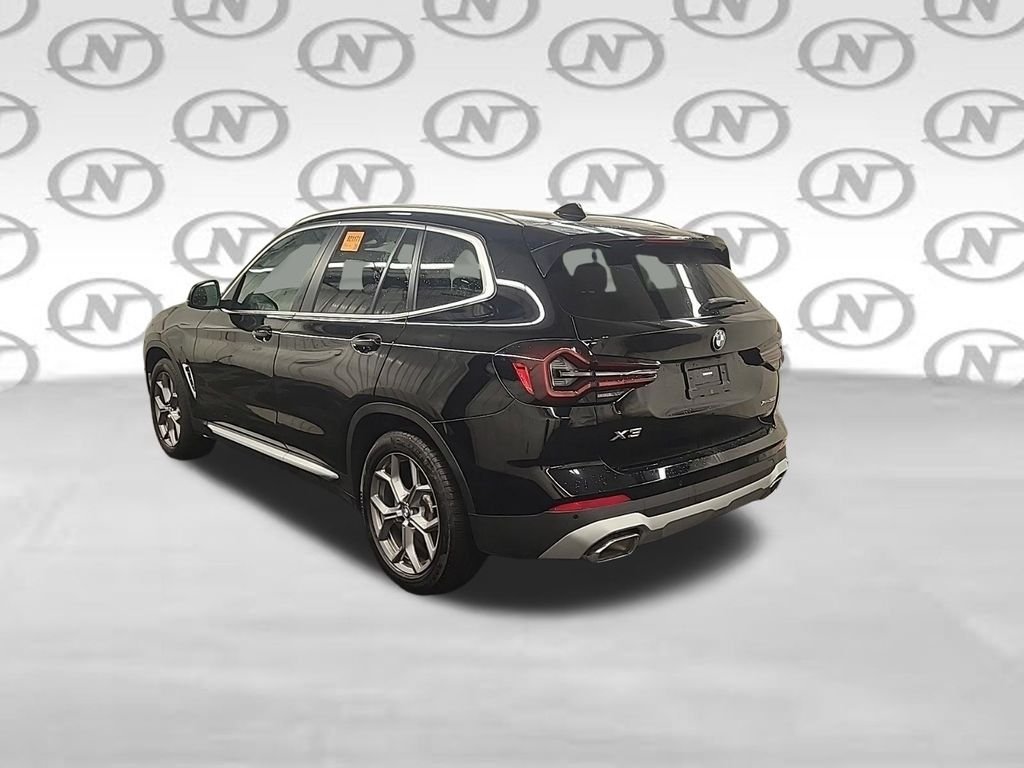 Used 2023 Black BMW xDrive30i image 19