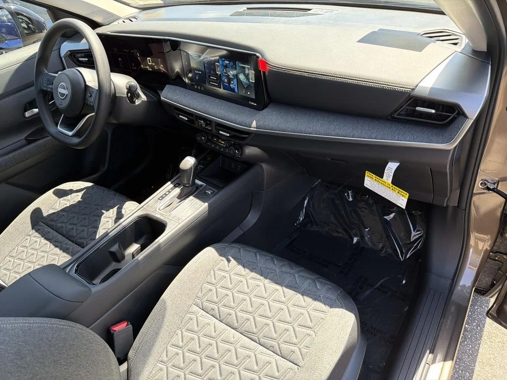 New 2027 Canyon Bronze Metallic Nissan SV image 27