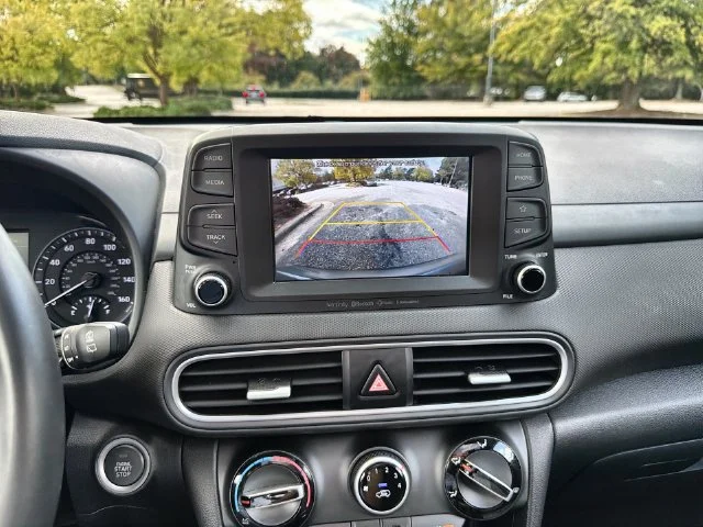 Used 2020 Silver Hyundai SEL Plus image 17