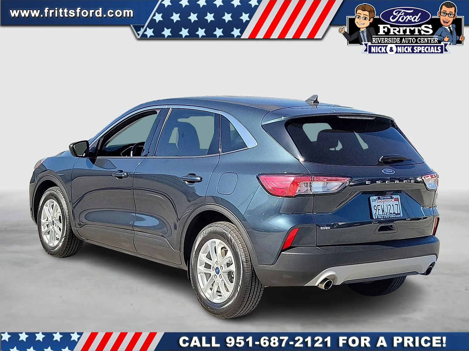 Certified Used 2022 Blue Metallic Ford SE image 3
