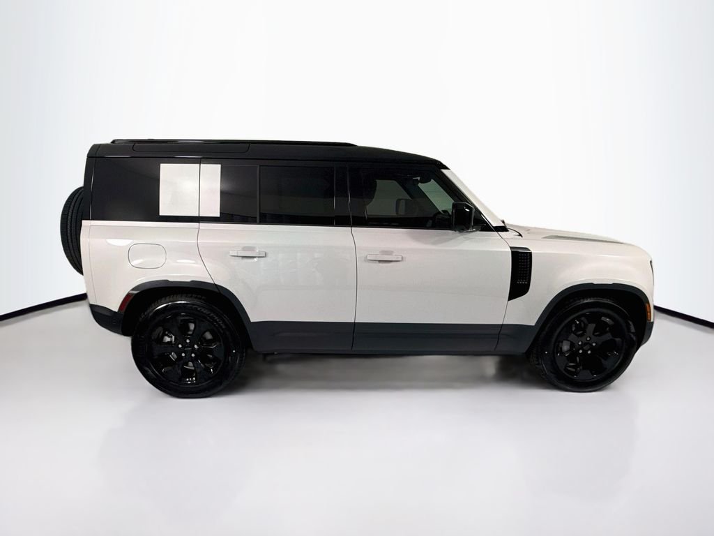 New 2026 Borasco Grey Land Rover S image 4