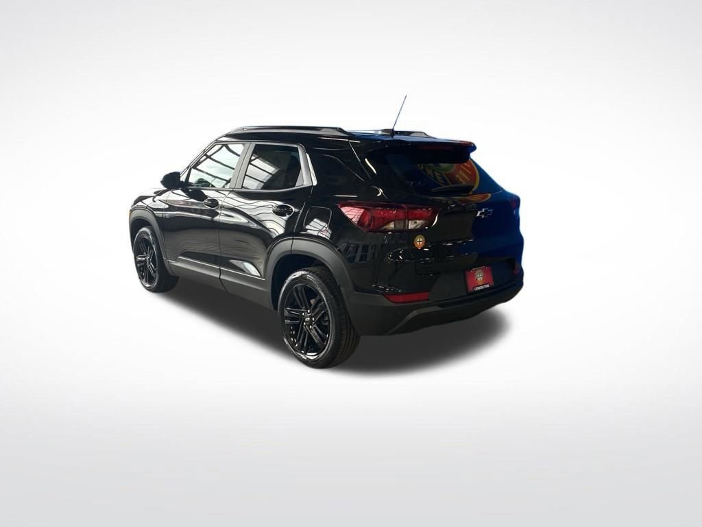 New 2026 Mosaic Black Metallic Chevrolet LT image 19
