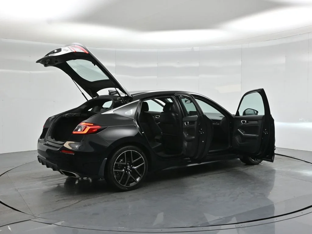 Used 2022  Honda Sport Touring image 4