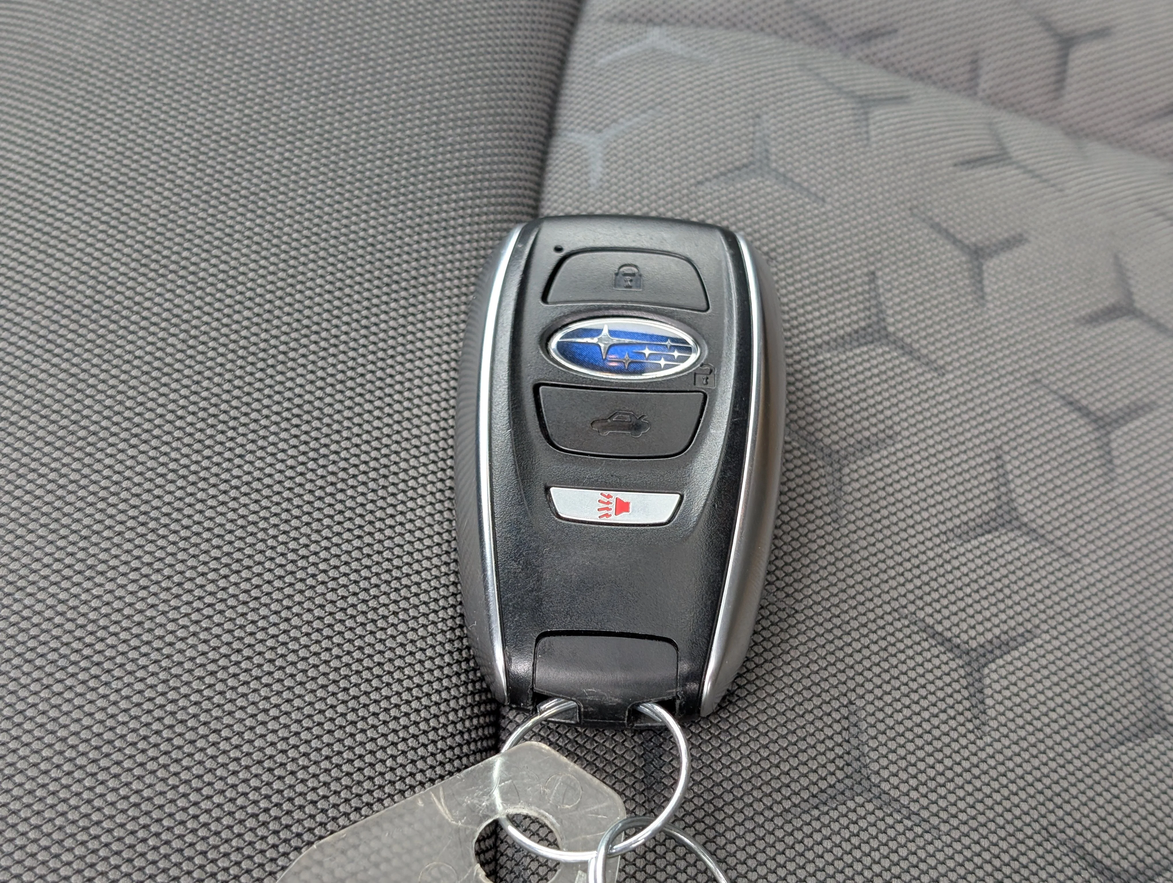 Used 2024 Blue Subaru Onyx image 32