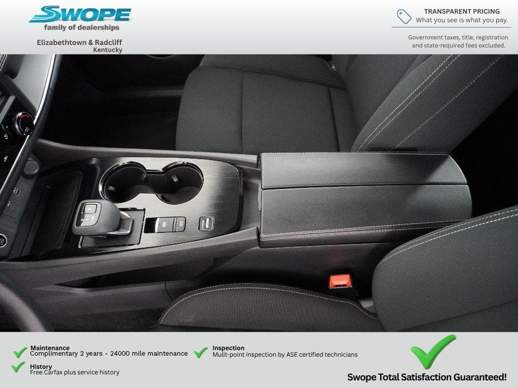 Used 2023 Glacier White Nissan S image 26