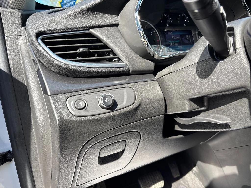 Used 2022 White Buick Preferred image 32