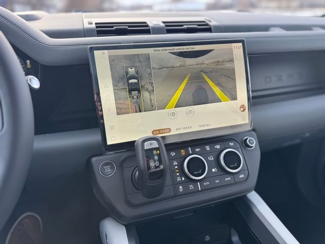 New 2026 Borasco Grey Land Rover X-Dynamic SE image 17