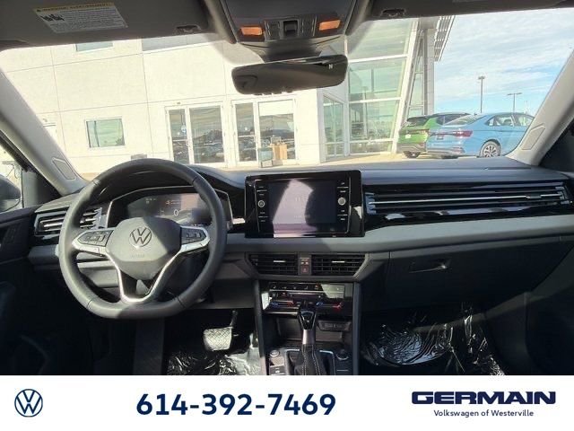 New 2026 Platinum Gray Metallic Volkswagen 1.5T SE image 17