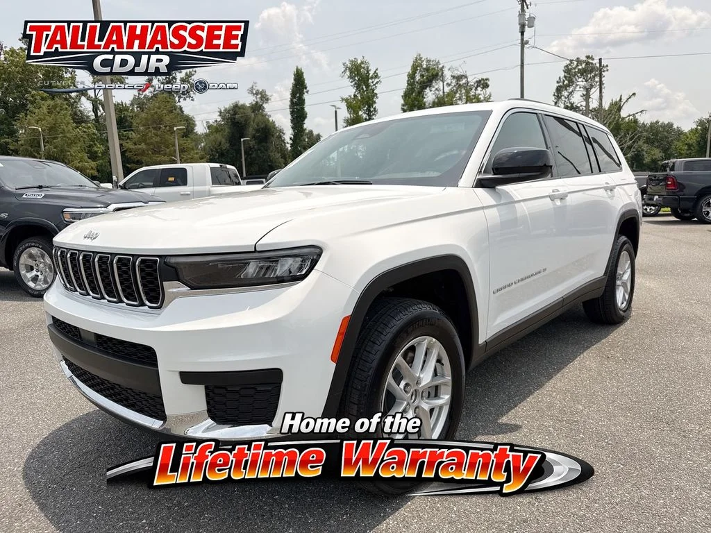 New 2026 Bright White Clear-Coat Exterior Paint Jeep  image 9