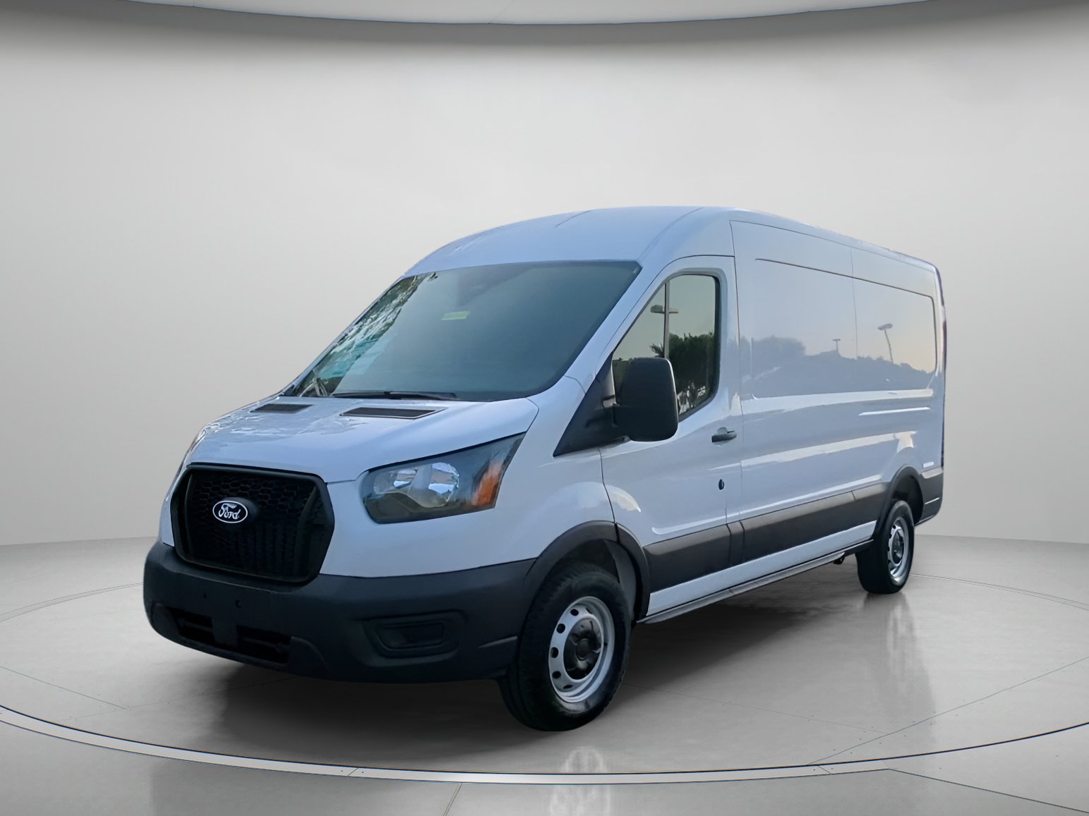 New 2026 Oxford White Ford Cargo Van image 9