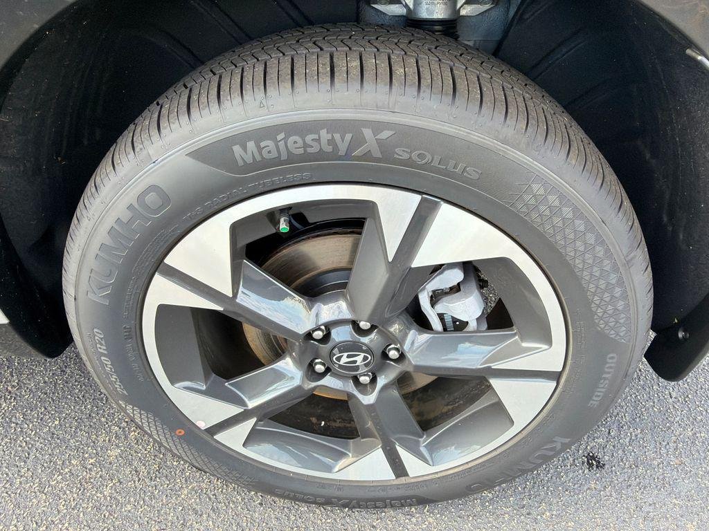 New 2026 Silver Hyundai Limited FWD image 20