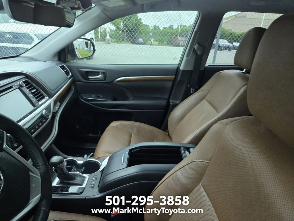 Used 2019 White Toyota Limited Platinum image 3