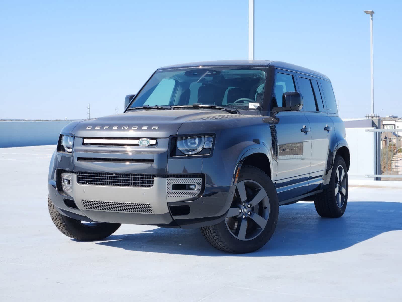 Certified Used 2025 Carpathian Grey Premium Metallic Land Rover X-Dynamic SE image 1