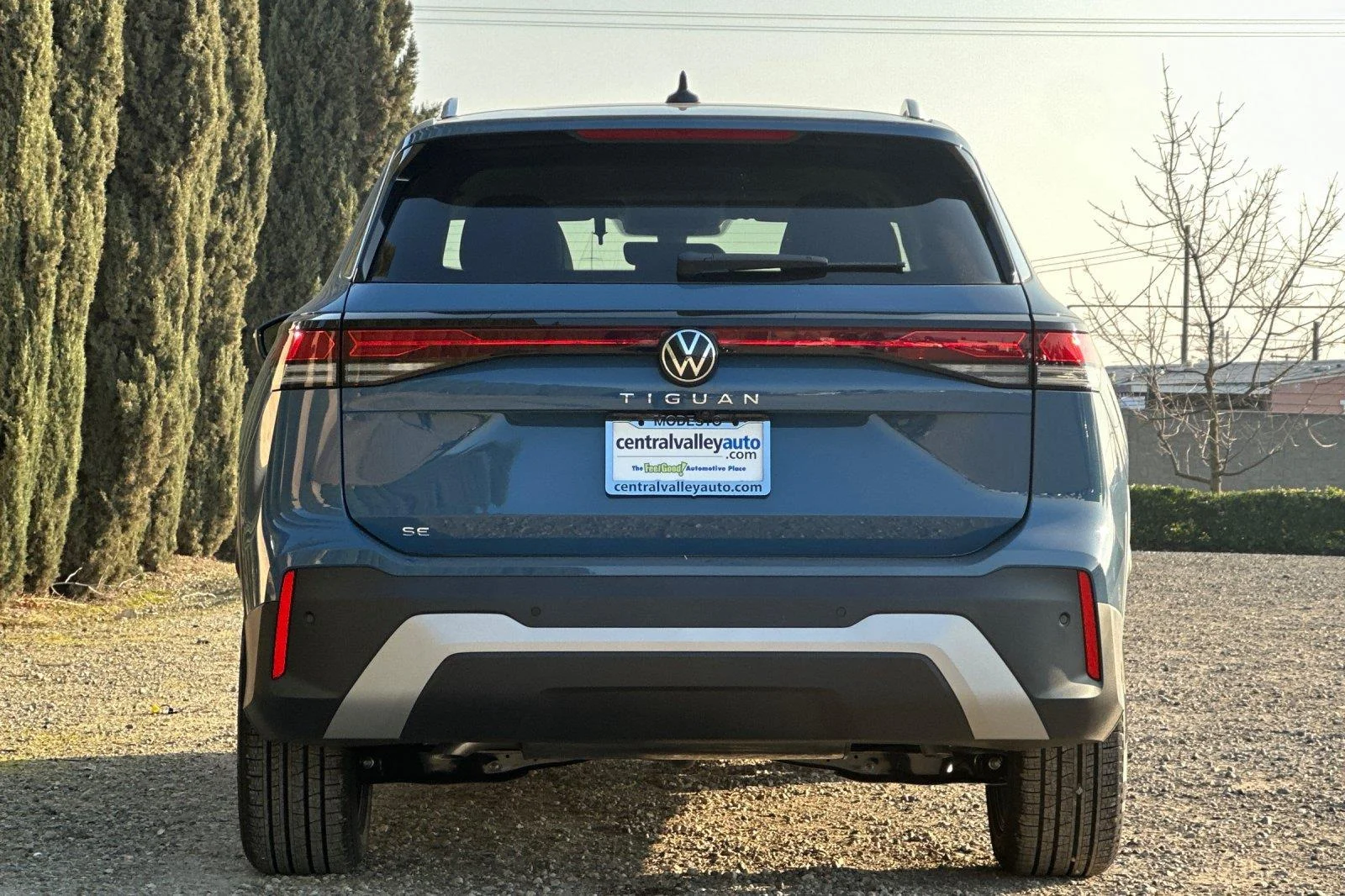 New 2026 Monterey Blue Pearl Volkswagen SE image 5