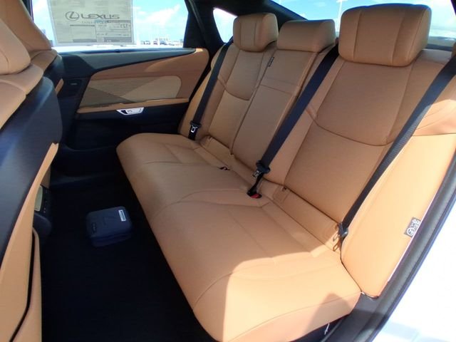 New 2026 Ultra White Lexus ES 350e LUXURY image 23