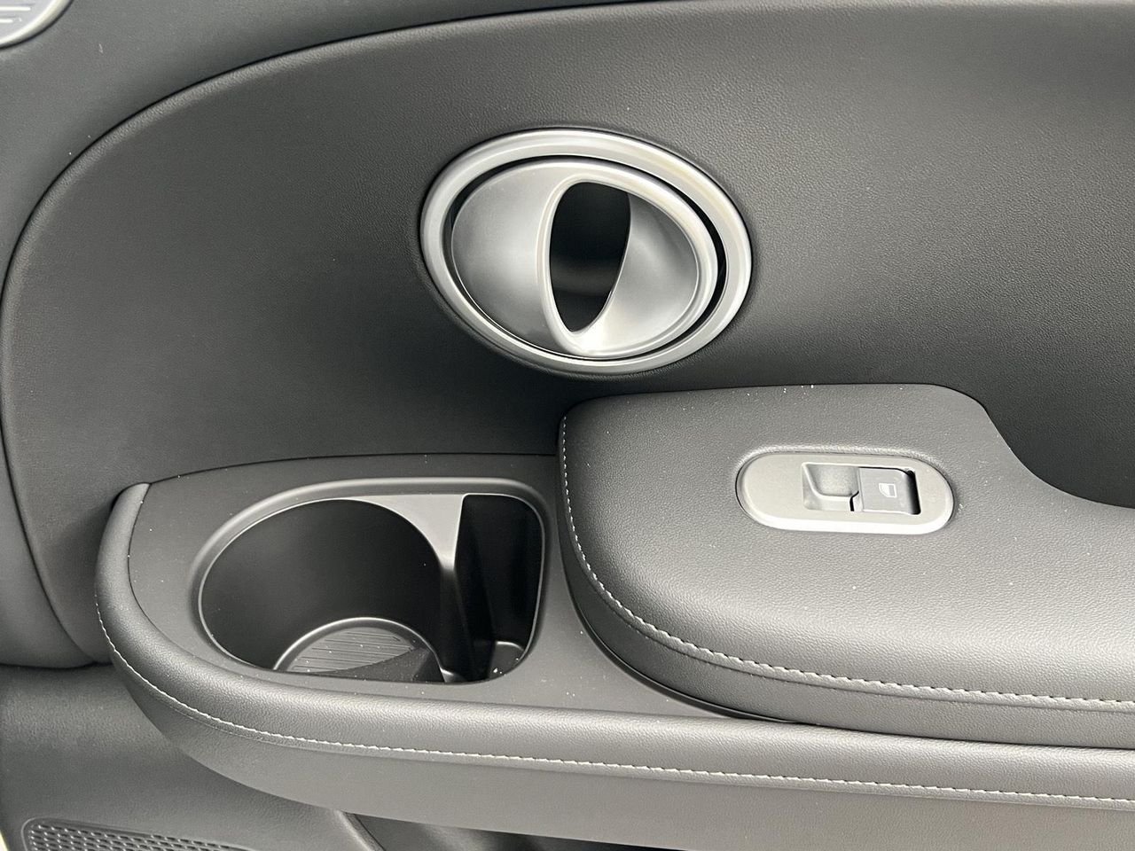 New 2026 Creamy White Pearl Hyundai SE AWD image 22