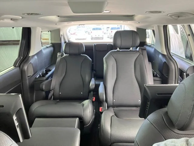 New 2026 White Kia SX Prestige image 31