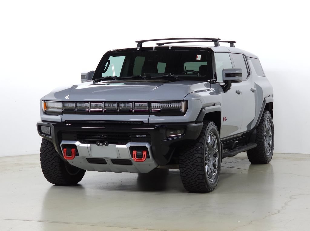 Used 2025 Meteorite Metallic (Grey) GMC 3X image 5