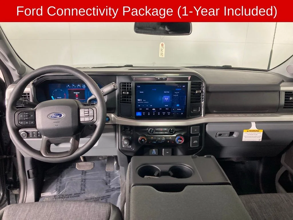 2026 Ford F-350 Super Duty XLT - Photo 8