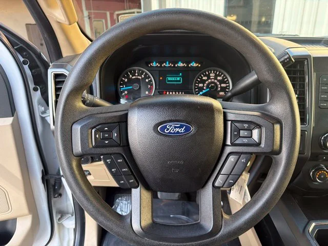 Used 2017 White Ford XLT image 22