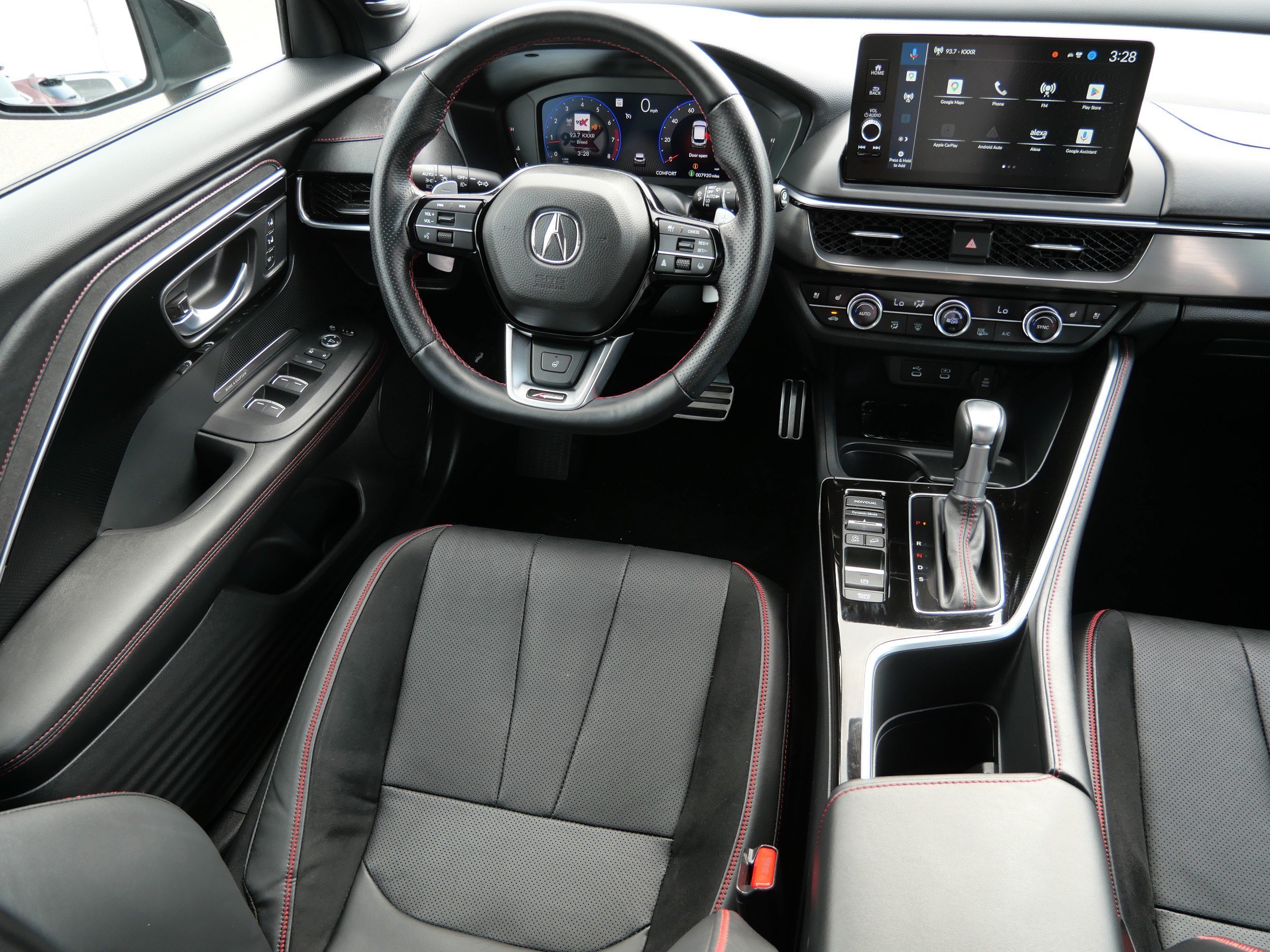 Used 2025 Solar Silver Metallic Acura w/A-Spec Advance Package image 9