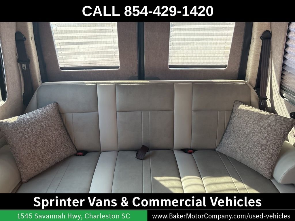 Used 2016 Gray Mercedes-Benz Road Trek image 3