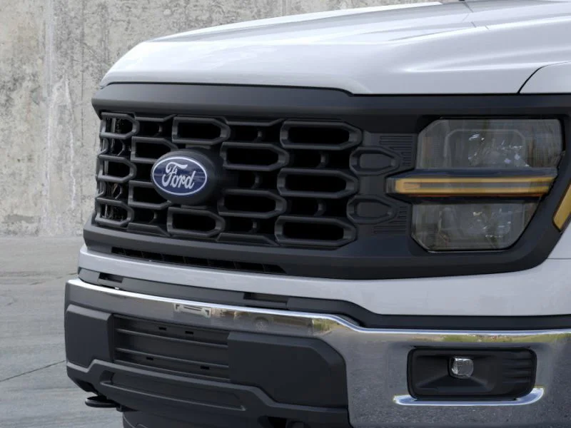 Used 2026 Oxford White Ford XL image 17