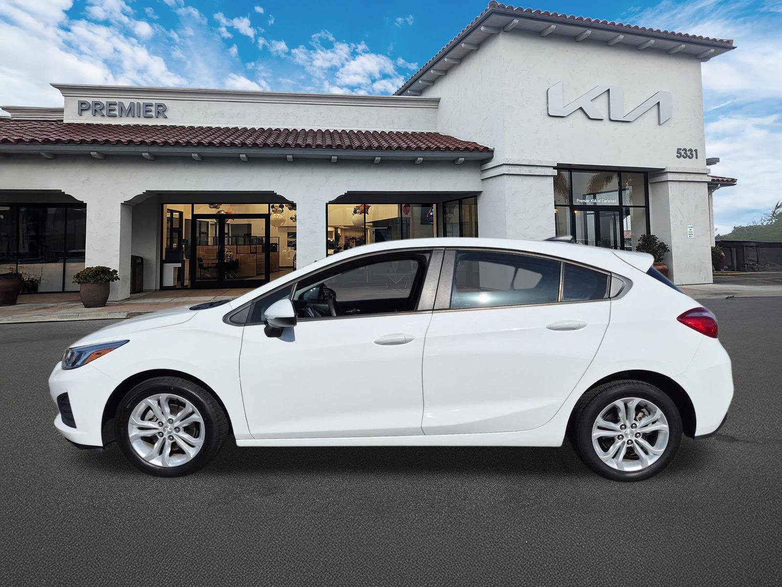 Used 2019 White Chevrolet LS image 5