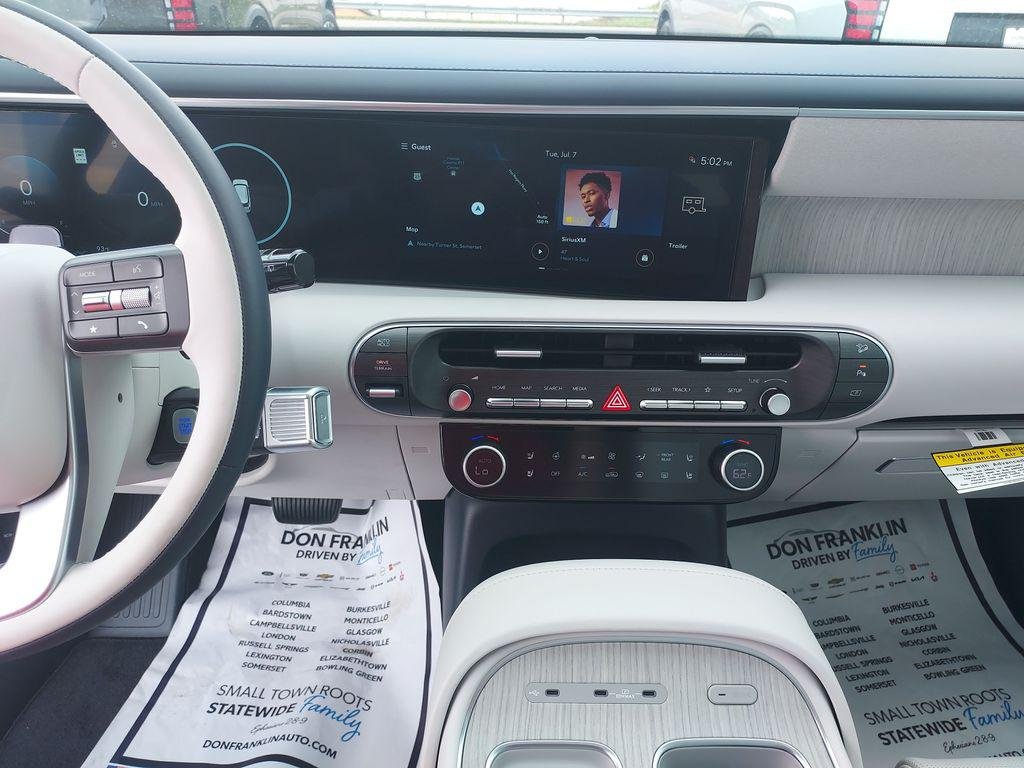 New 2026 Silver Hyundai Calligraphy AWD image 17