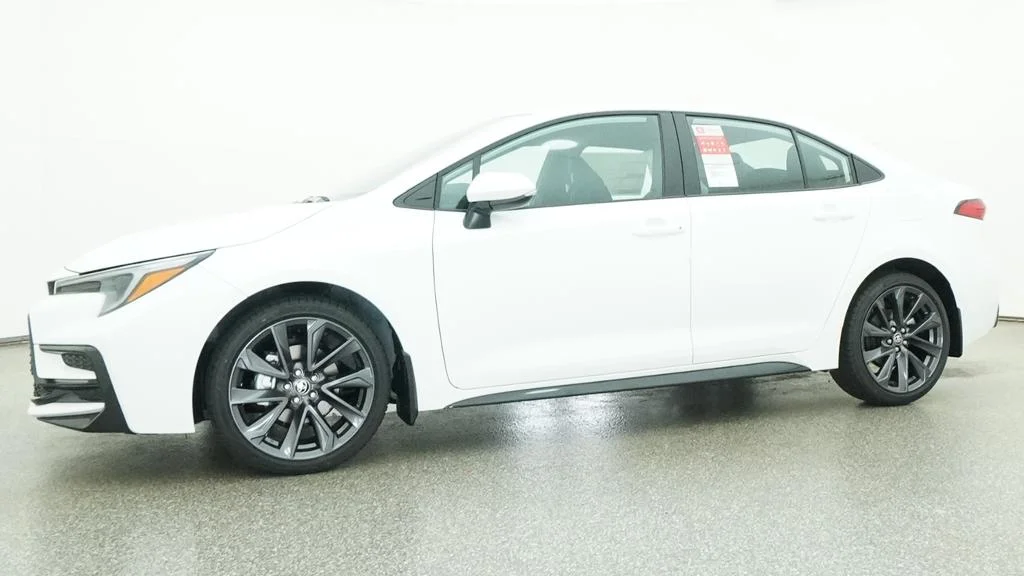 New 2026 Ice Cap Toyota SE image 4