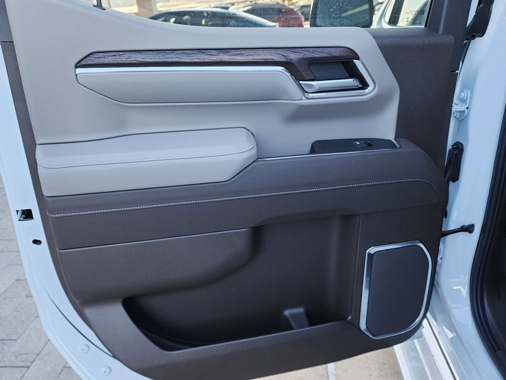 2026 GMC Sierra 1500 SLT - Photo 42