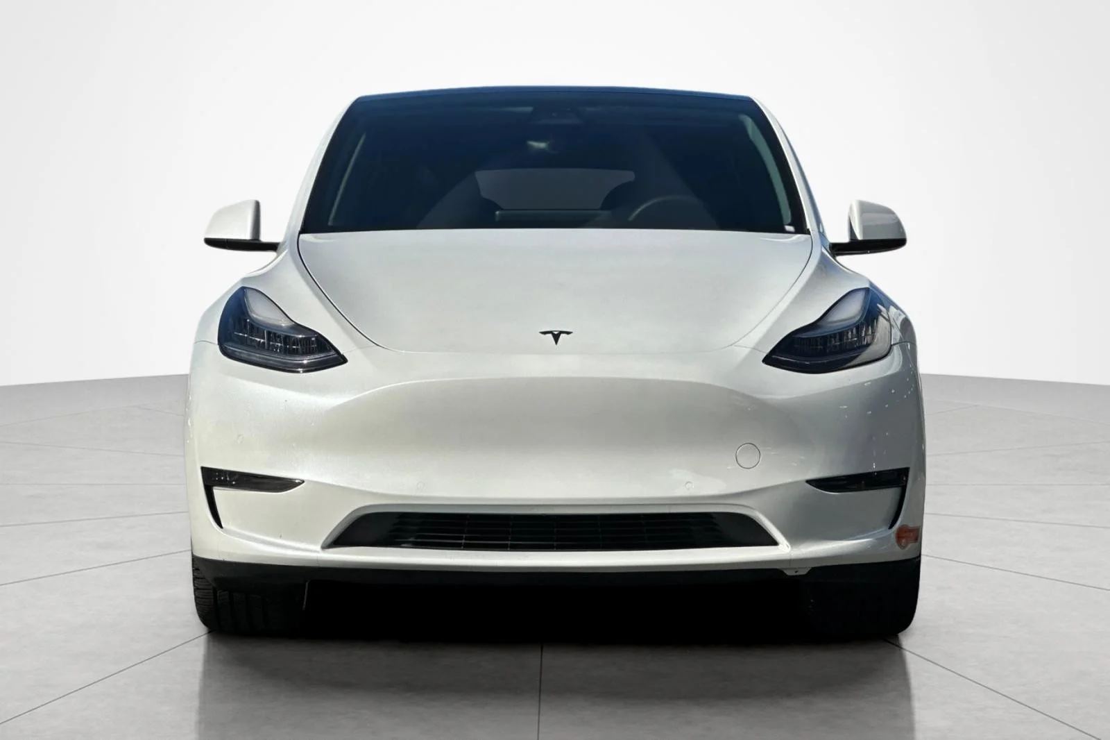 Used 2020 WHITE Tesla Long Range image 8
