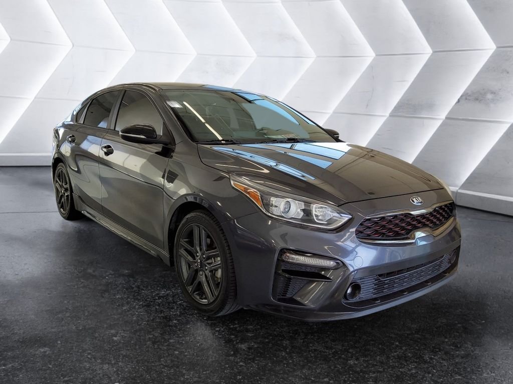Used 2020 Gray Kia GT-Line image 1