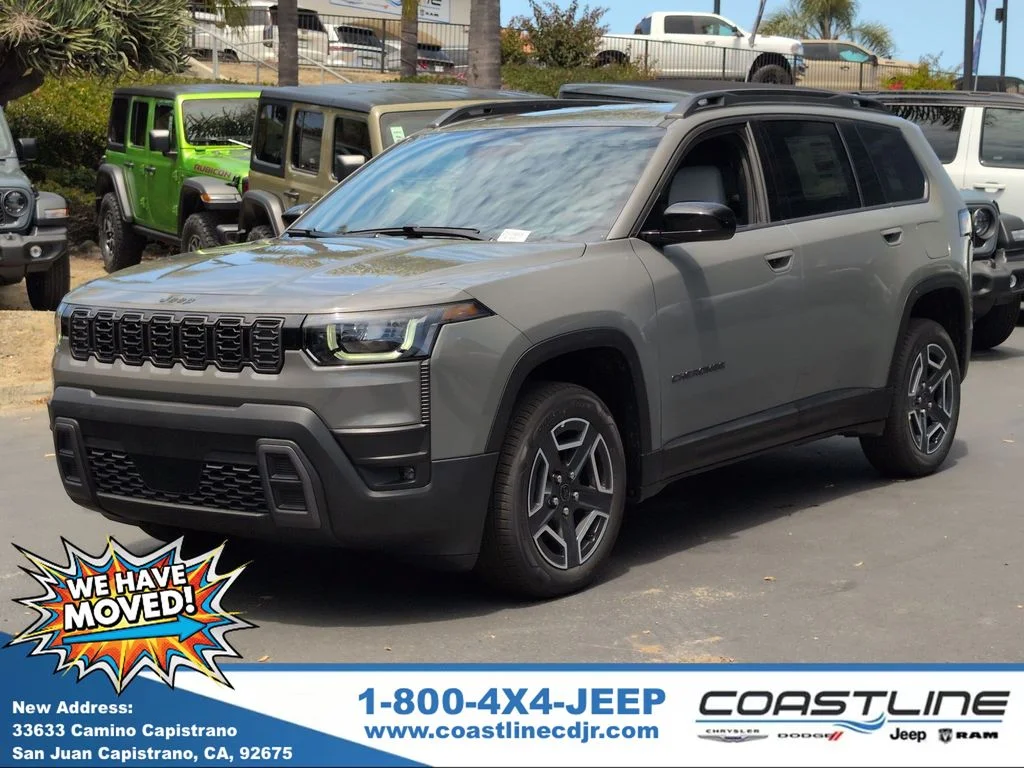 2026 Jeep Cherokee Laredo HEV 4X4's photo