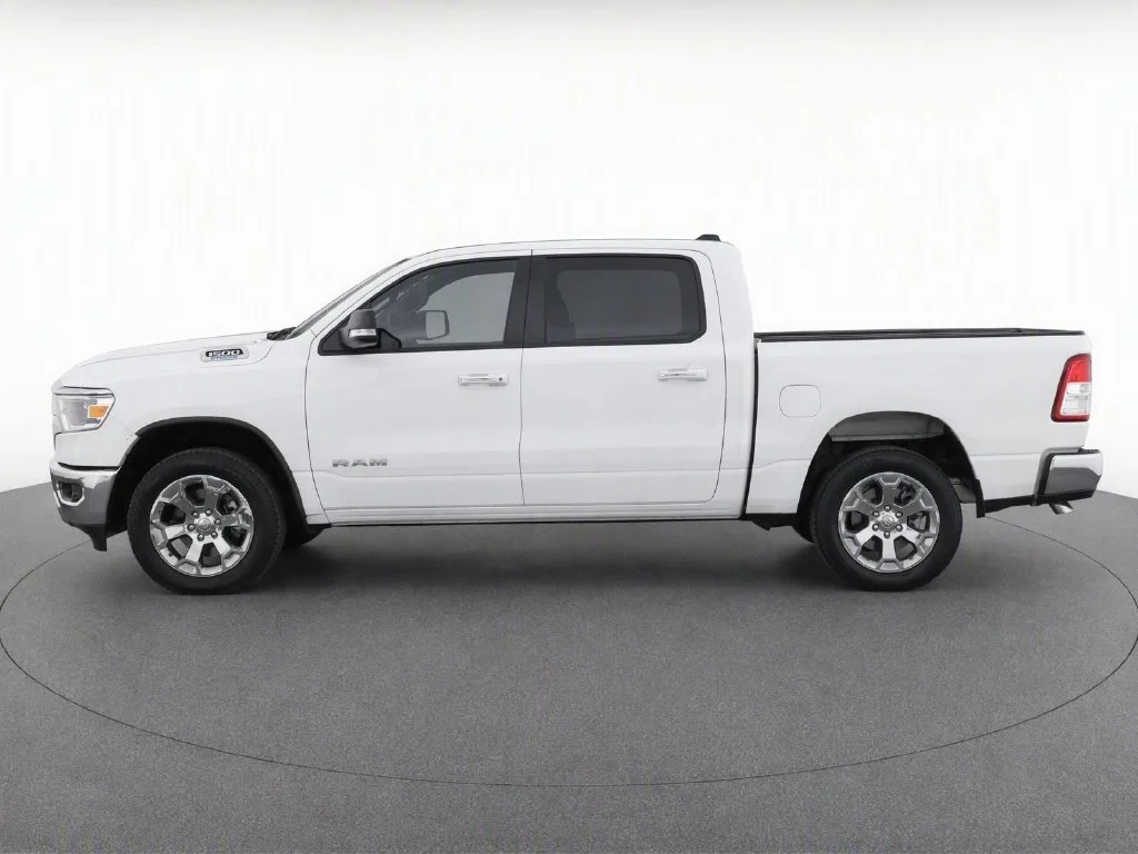 Used 2022 White Ram Big Horn/Lone Star image 7