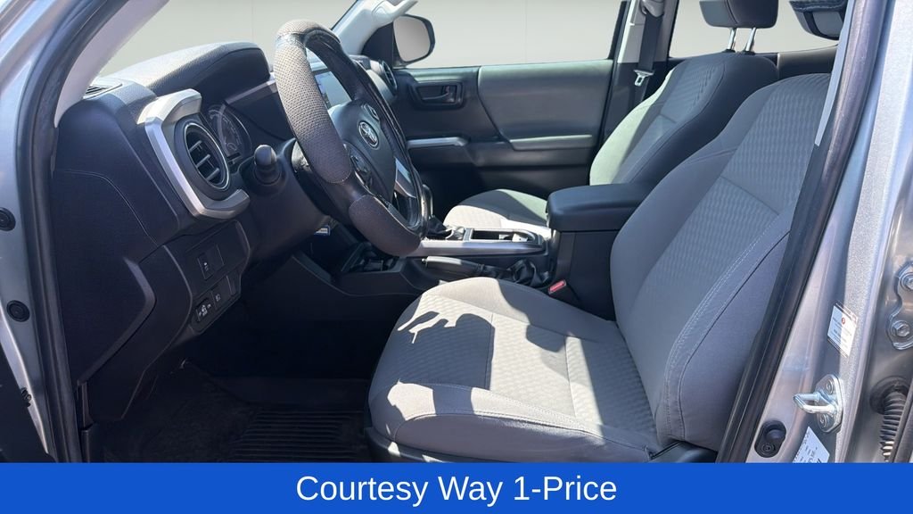 Used 2023 Silver Toyota SR5 image 12
