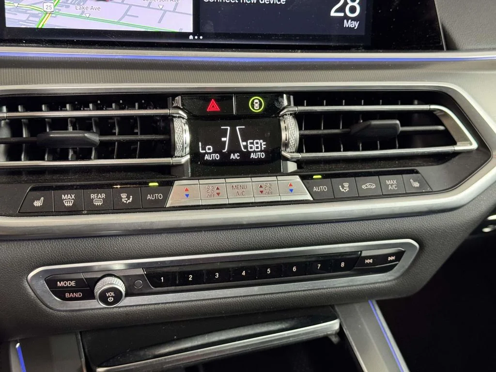 Certified Used 2022 Gray BMW xDrive40i image 28