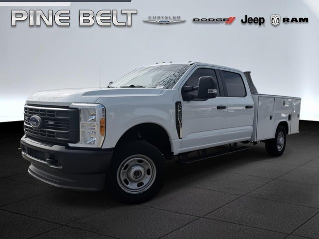 2023 Ford Super Duty F-350 SRW XL