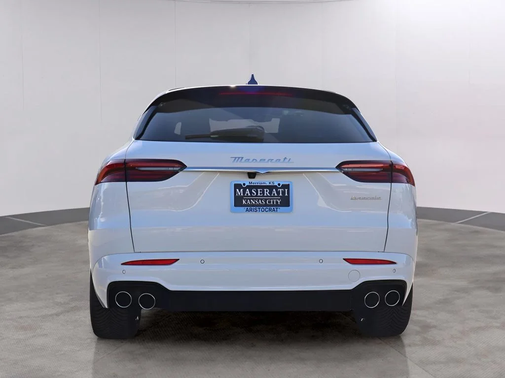 New 2025  Maserati Base image 6
