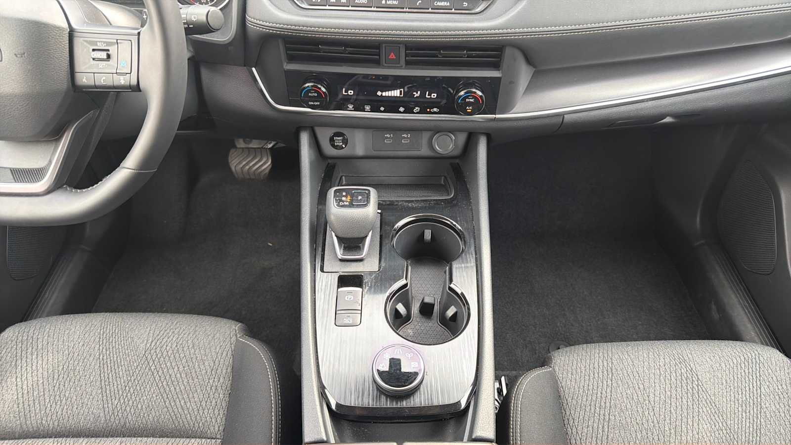 Used 2026 Deep Ocean Blue Pearl Nissan SV image 21