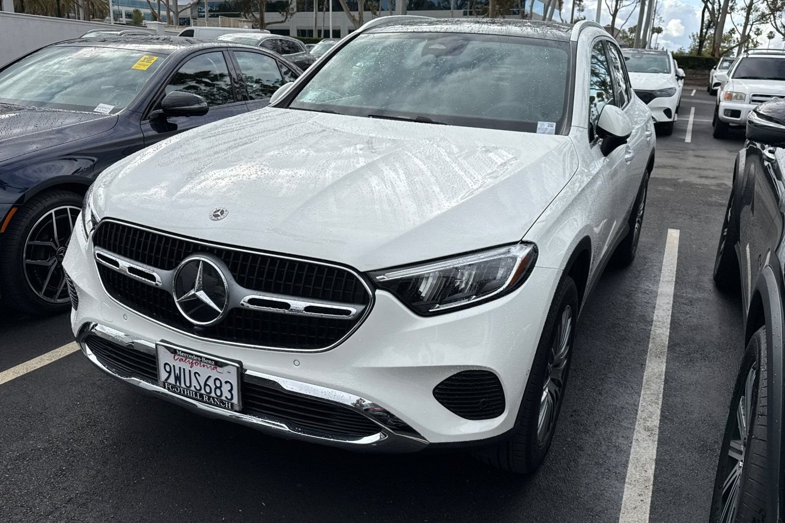 2026 Mercedes-Benz GLC GLC 300's photo