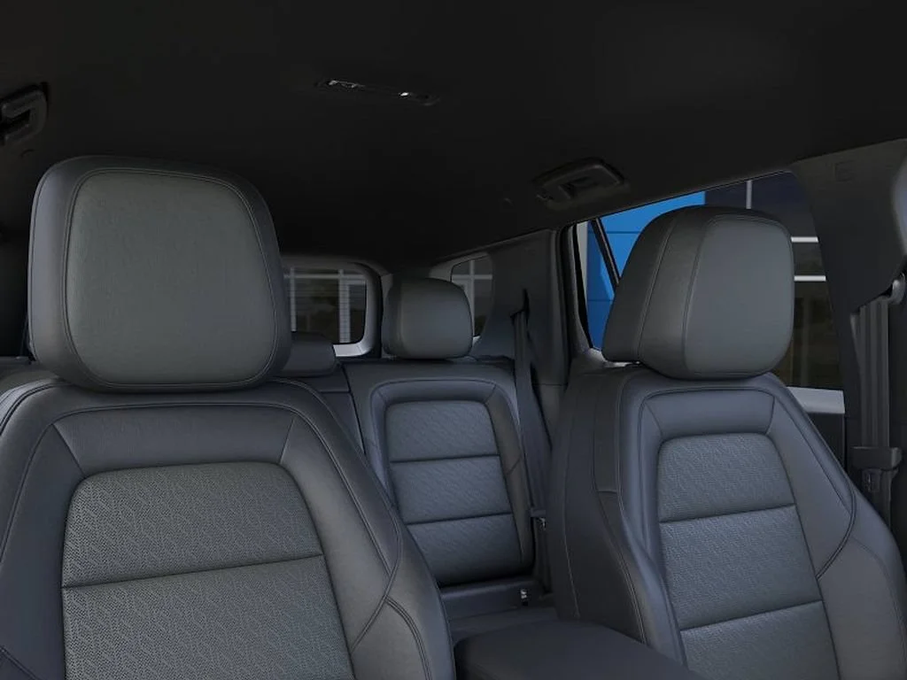 New 2027 Mosaic Black Metallic Chevrolet LT image 24