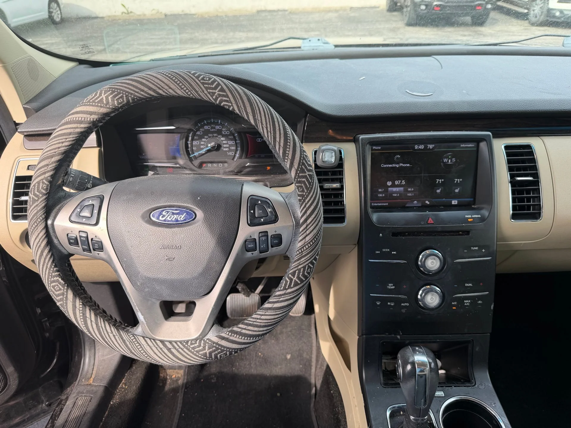 Used 2013 Brown Ford SEL image 12